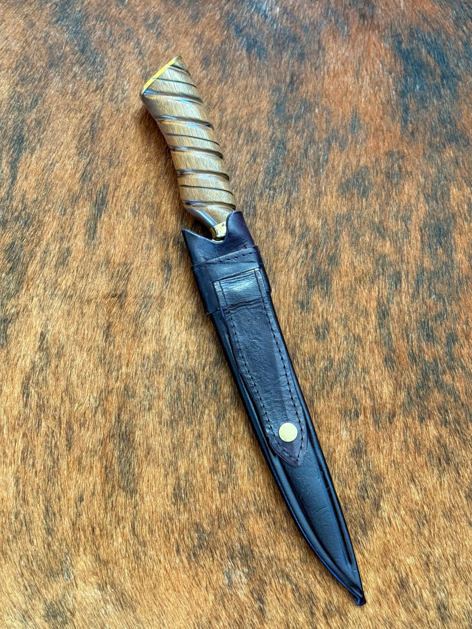 FACA CHURRASCO INOX 420c de 10´ cabo de imbuia - Imagem 4